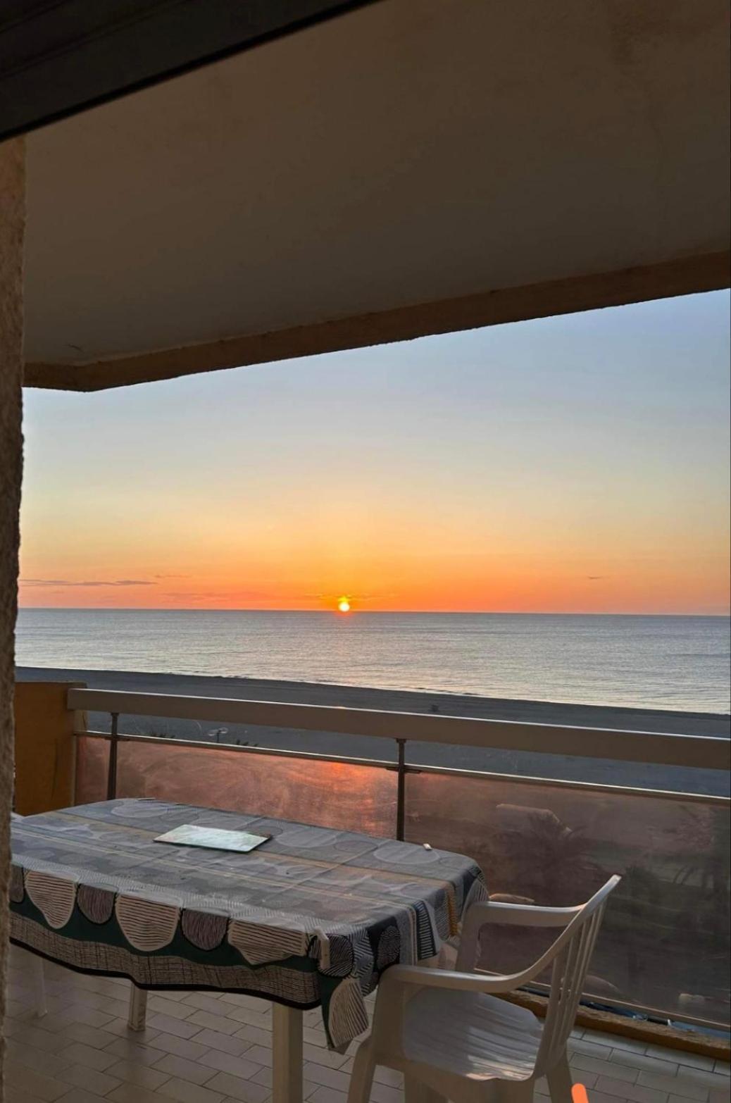 Appartamento Les Sablines Canet-en-Roussillon Esterno foto